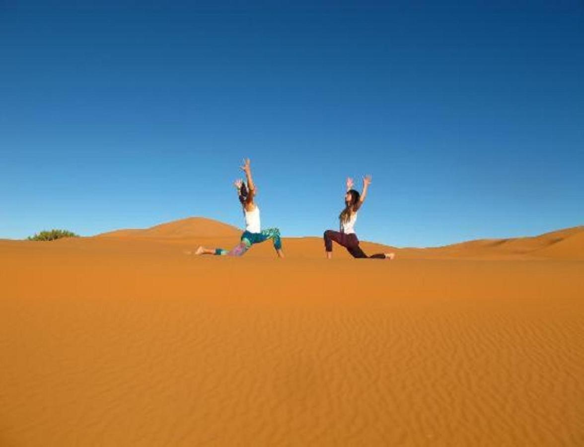 Camel Bivouac Мерцуга Екстериор снимка